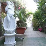 Casa Nicola Hotel