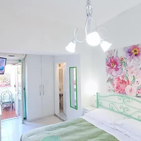 Casa Nicola فندق Sant'Angelo (Isola d'Ischia)