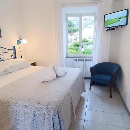 Casa Nicola 2* Sant'Angelo (Isola d'Ischia)