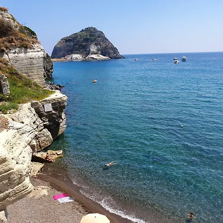 Casa Nicola فندق 2*