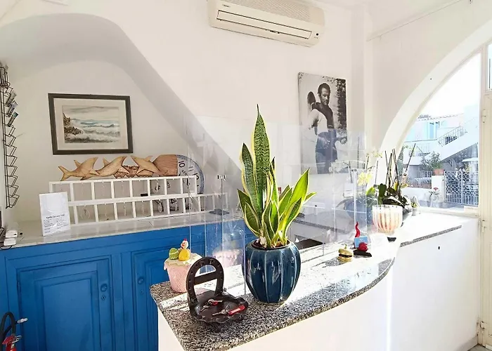 Casa Nicola Hotel 2*