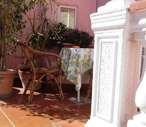 Hotel Casa Nicola 2*