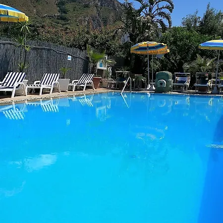 Hotel Casa Nicola 2*